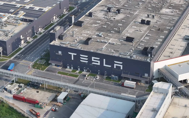 特斯拉Q1交付量同比下滑13%,马斯克该如何破局?